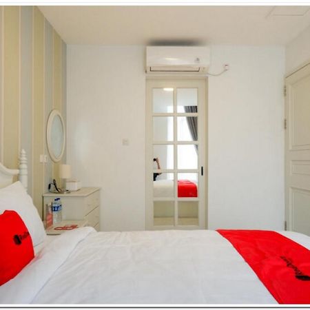 Reddoorz Plus @ Madukoro Raya Семаранг Екстер'єр фото